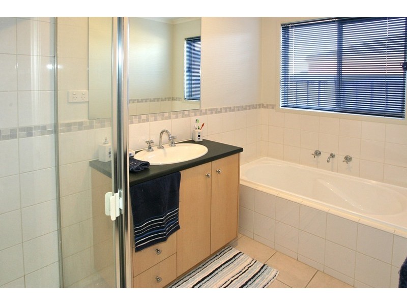 11 Parvum Way, Wyndham Vale VIC 3024