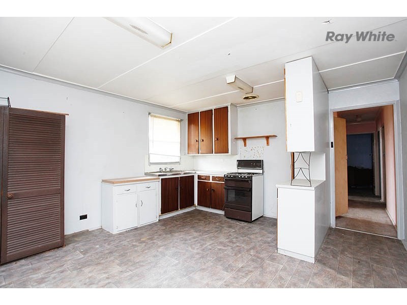 13 Isaacs Street, Laverton VIC 3028