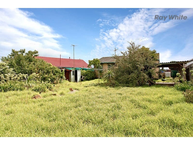 13 Isaacs Street, Laverton VIC 3028