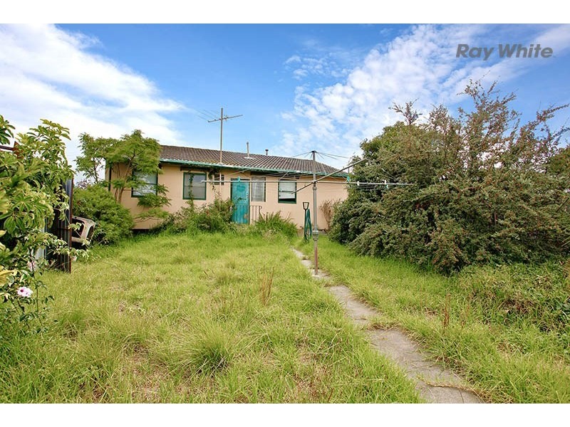 13 Isaacs Street, Laverton VIC 3028