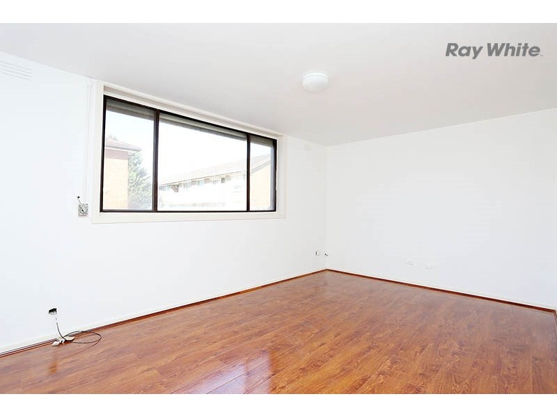 7/16 Forrest Street, Sunshine VIC 3020