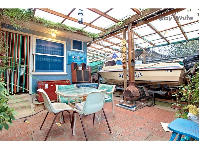 25 Crown Street, Laverton VIC 3028