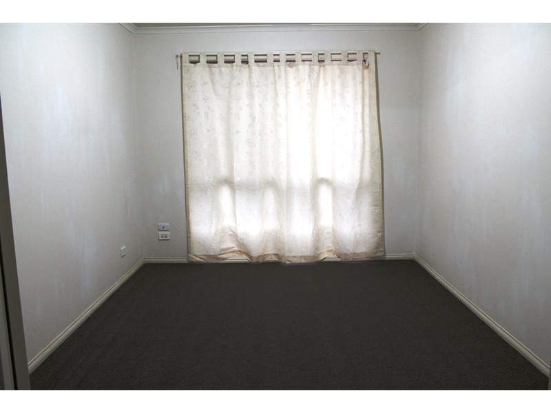 8 Gould Walk, Truganina VIC 3029