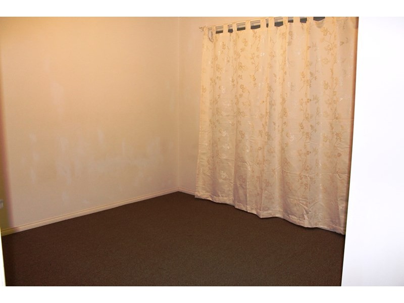 8 Gould Walk, Truganina VIC 3029