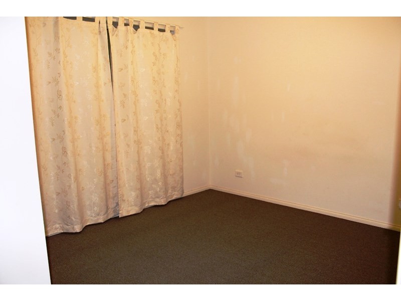 8 Gould Walk, Truganina VIC 3029