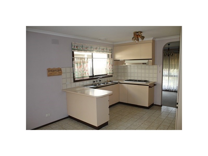 40 Rebecca Crescent, Altona Meadows VIC 3028