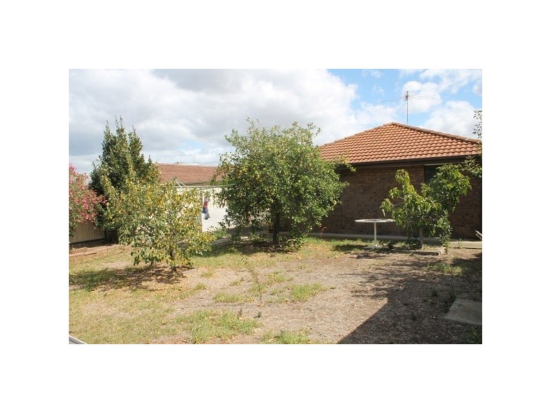 40 Rebecca Crescent, Altona Meadows VIC 3028