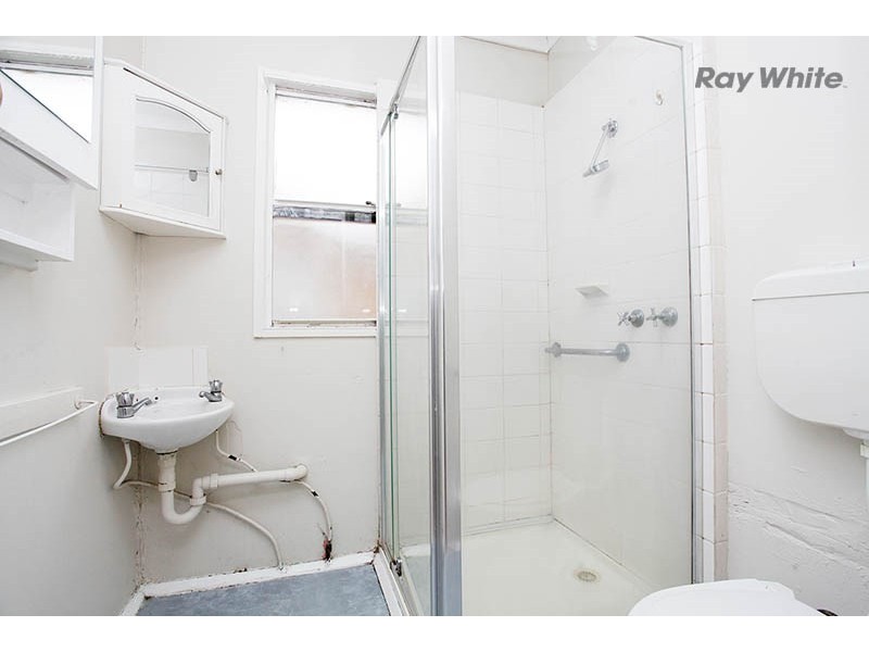 10 Thomas Street, Laverton VIC 3028