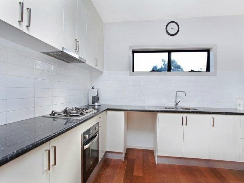 2/48 Selwyn Street, Albion VIC 3020