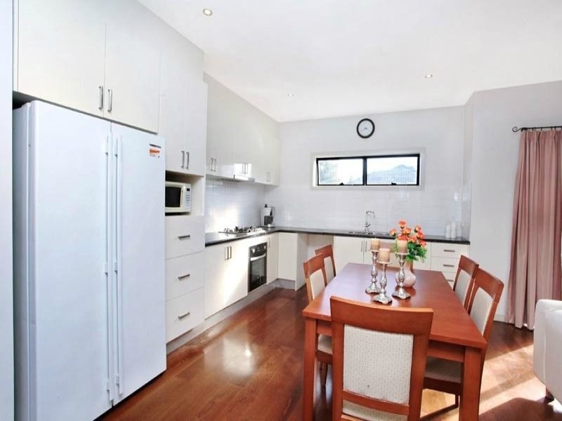 2/48 Selwyn Street, Albion VIC 3020