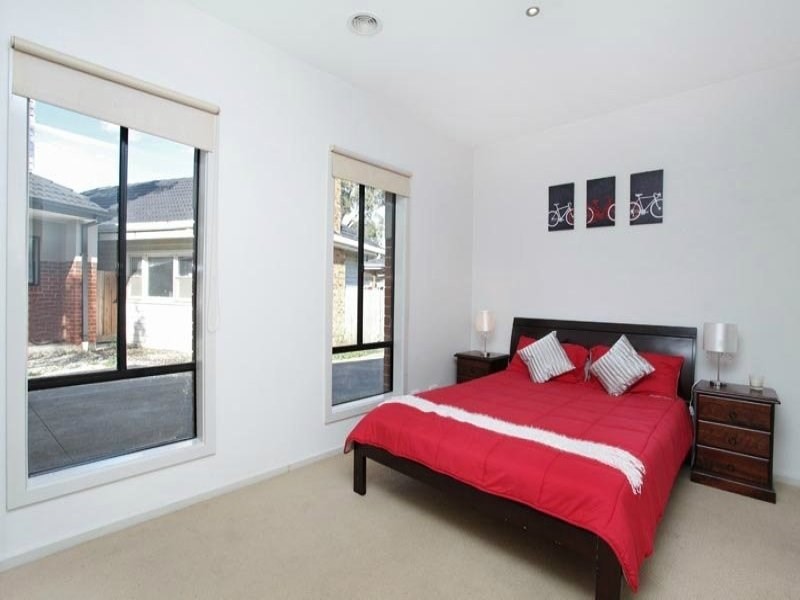 2/48 Selwyn Street, Albion VIC 3020