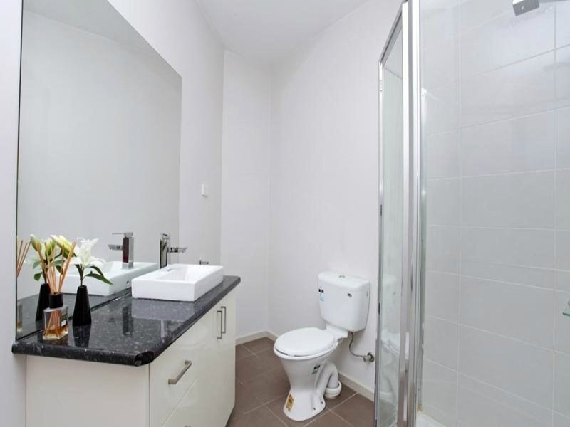 2/48 Selwyn Street, Albion VIC 3020