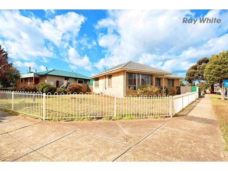 81 Bladin Street, Laverton VIC 3028