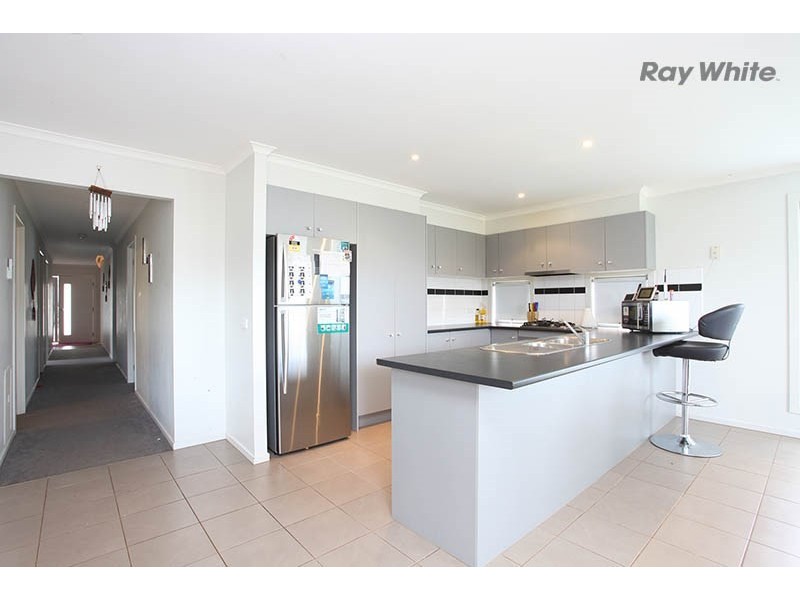 40 Hamish Drive, Tarneit VIC 3029