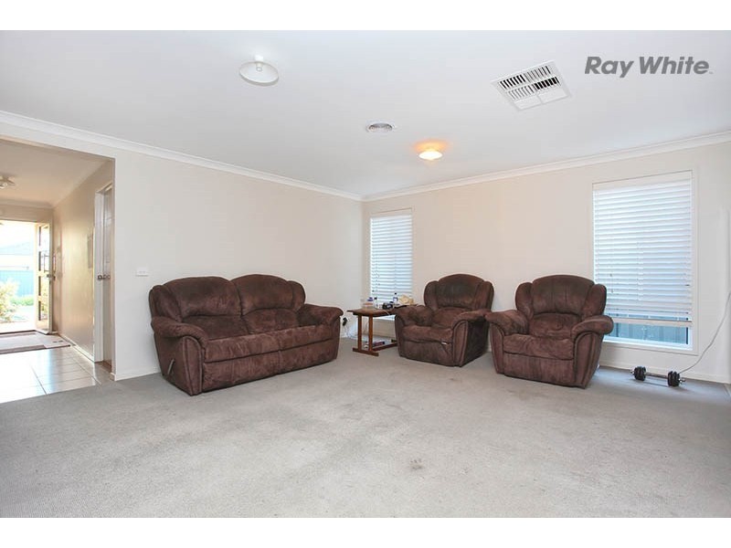 44 Gardenview Drive, Tarneit VIC 3029