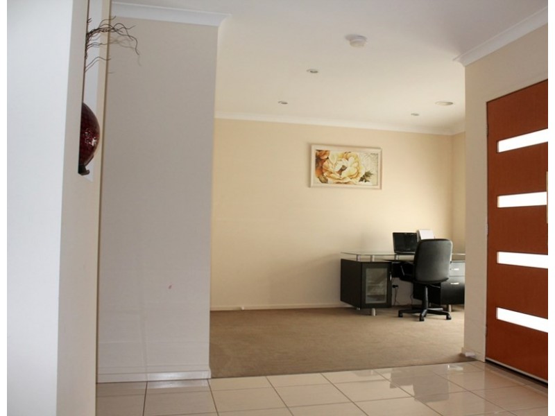 54 Alamanda Boulevard, Point Cook VIC 3030