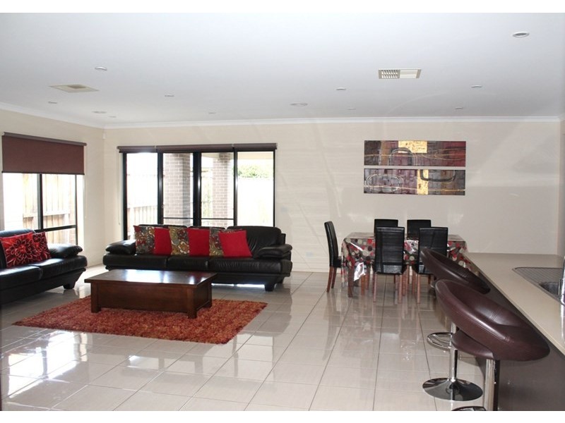 54 Alamanda Boulevard, Point Cook VIC 3030