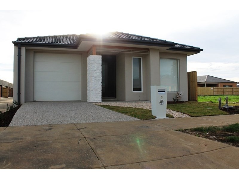 3 League Street, Werribee VIC 3030