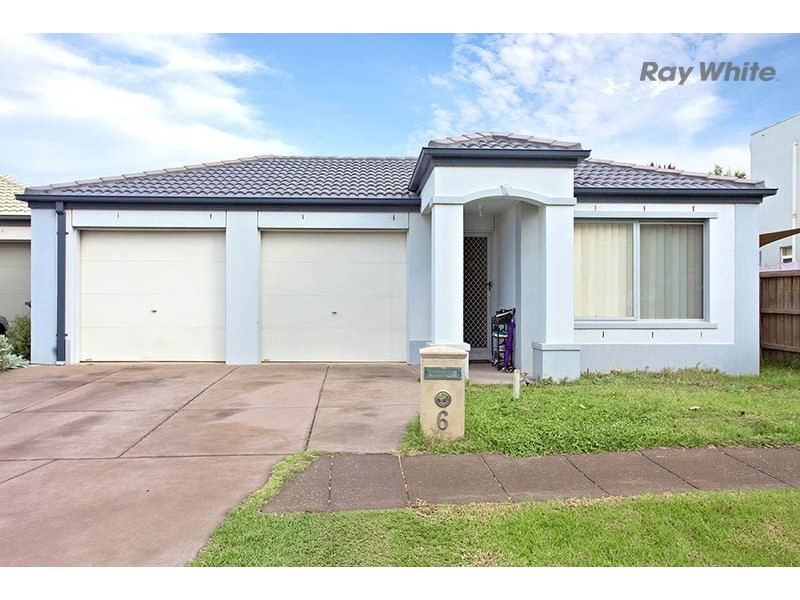 6 Windsong Way, Point Cook VIC 3030