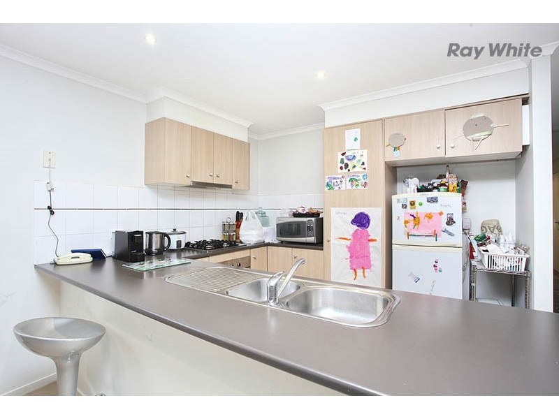 6 Windsong Way, Point Cook VIC 3030