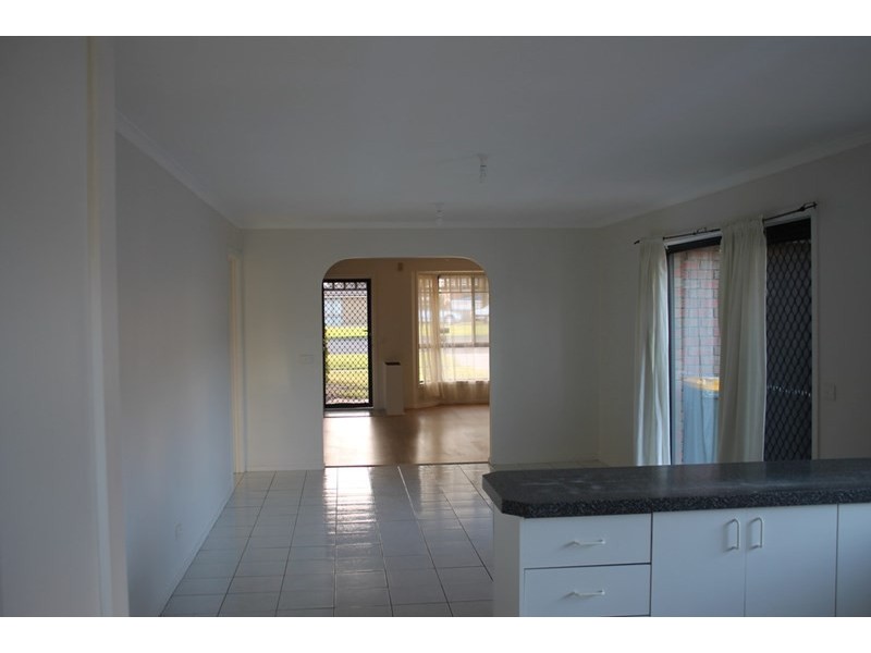 35 Central Avenue, Altona Meadows VIC 3028