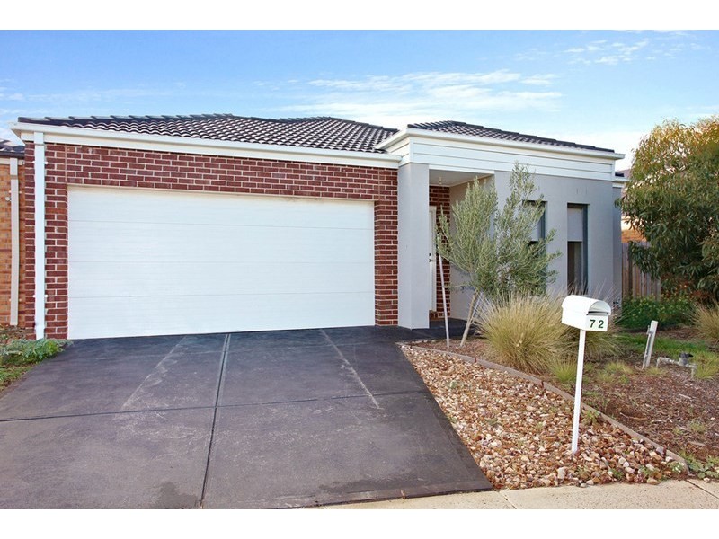 72 Rose Grange Boulevard, Tarneit VIC 3029