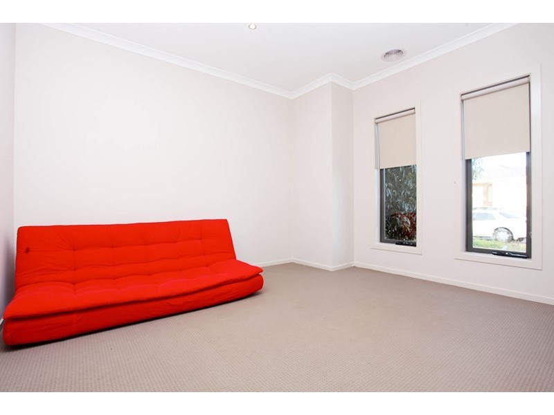 72 Rose Grange Boulevard, Tarneit VIC 3029