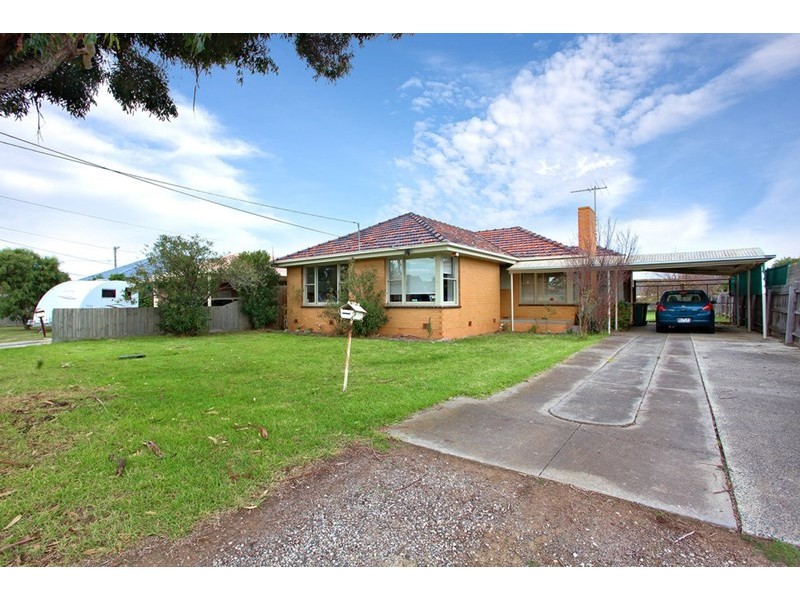 143 Alma Avenue, Laverton VIC 3028