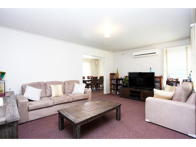 143 Alma Avenue, Laverton VIC 3028