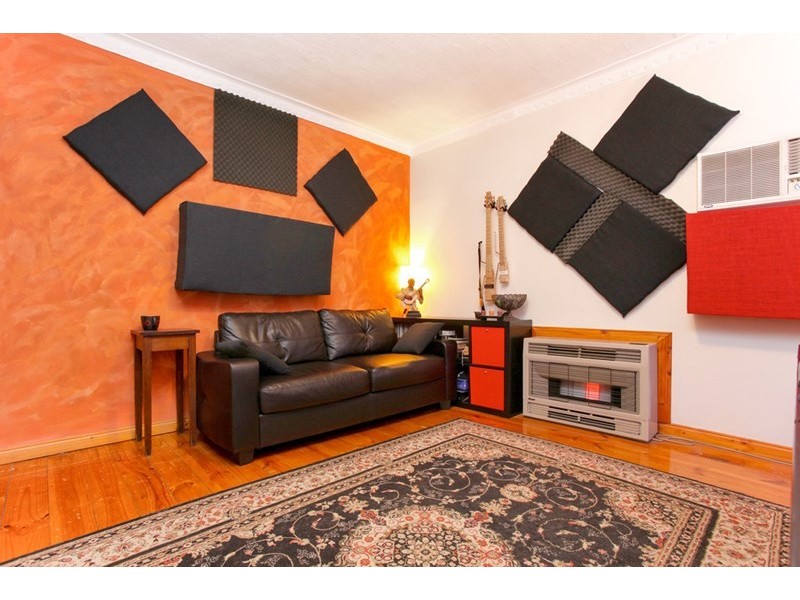 13 Fitzroy Street, Laverton VIC 3028