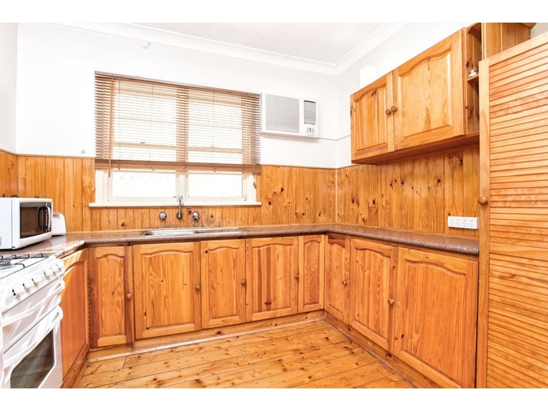 13 Fitzroy Street, Laverton VIC 3028