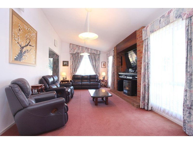 1 Bowood Court, Seabrook VIC 3028