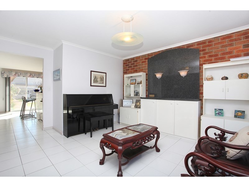 1 Bowood Court, Seabrook VIC 3028
