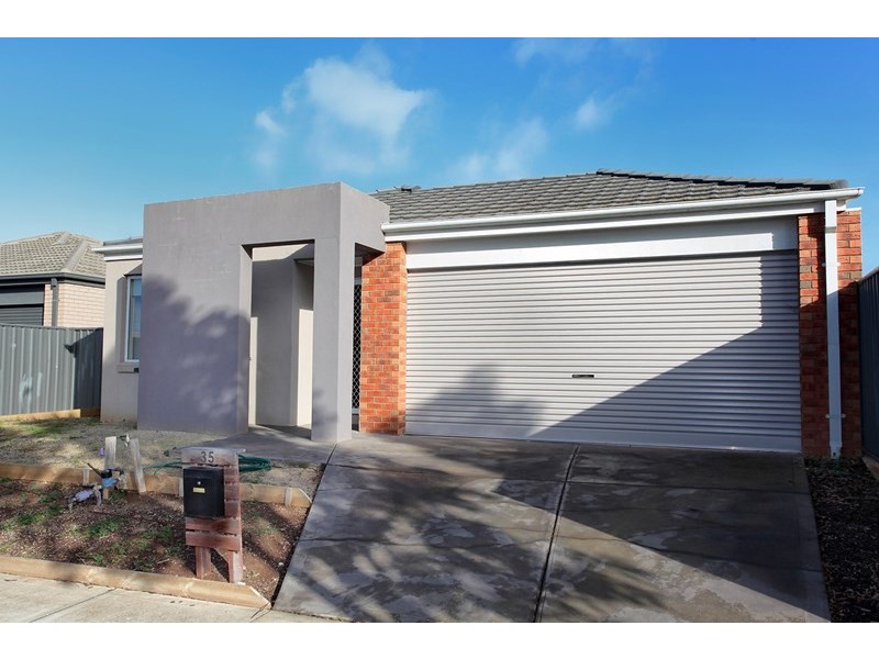 35 ARROWHEAD Street, Wyndham Vale VIC 3024