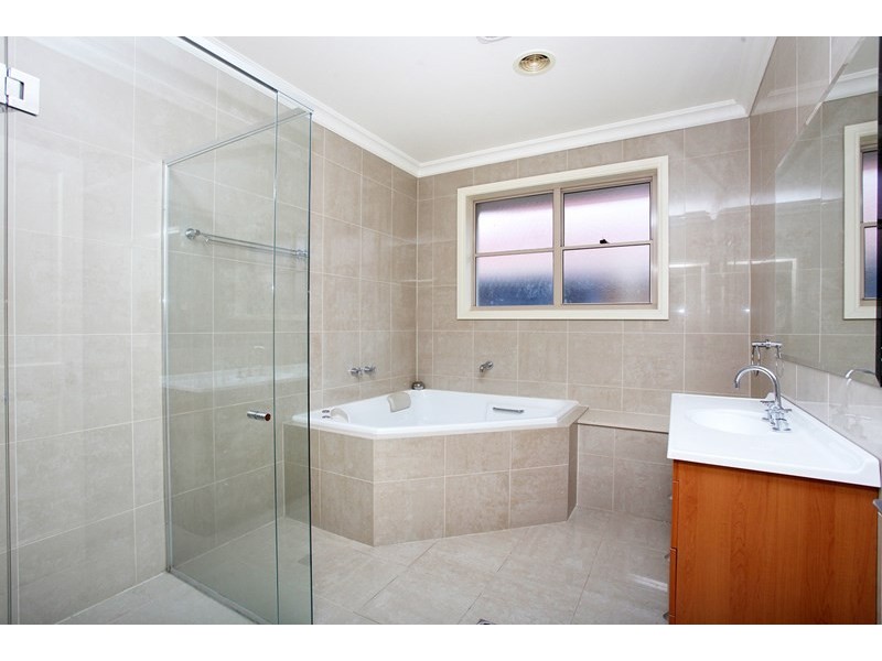 14 John Phelps Court, Seabrook VIC 3028