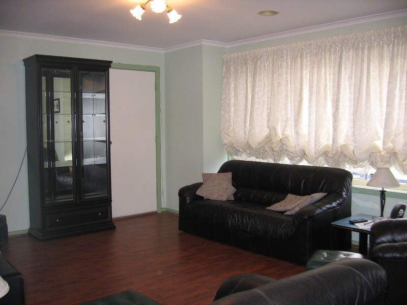 1A TINTERN Court, Seabrook VIC 3028