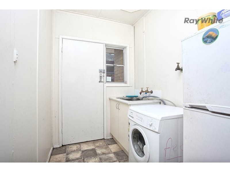 19 Cropley Crescent, Laverton VIC 3028