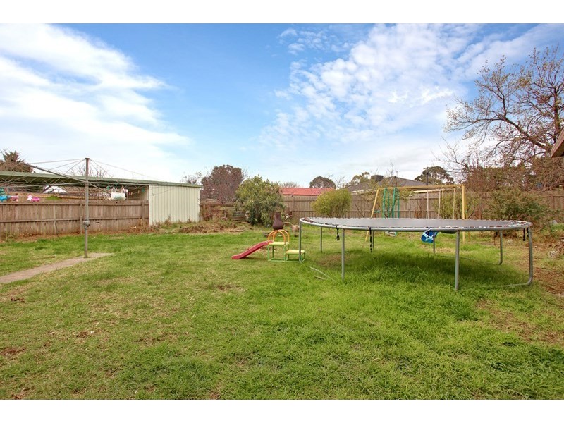 3 Evans Crescent, Laverton VIC 3028