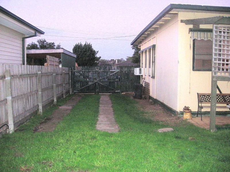 8 Kingsford Street, Laverton VIC 3028