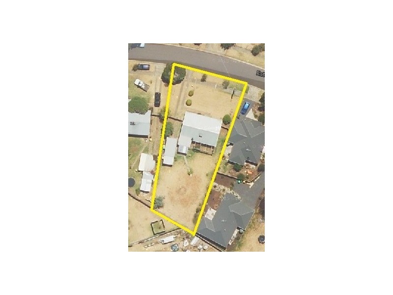 4 Eaton Parade, Laverton VIC 3028