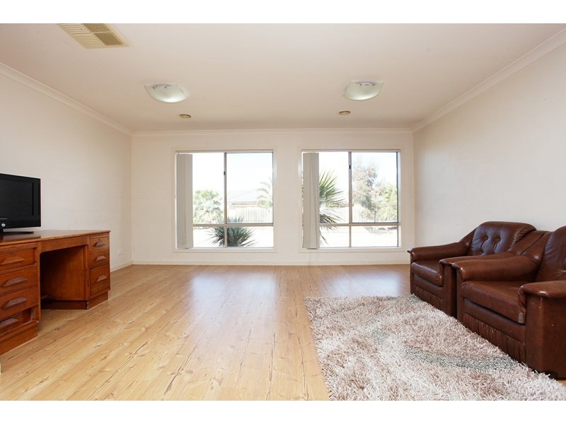 6 Begg Avenue, Truganina VIC 3029