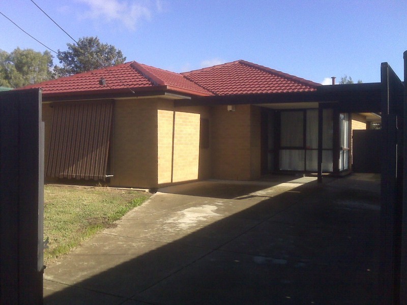 16 NICHOLSON Street, Altona Meadows VIC 3028