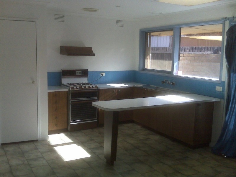 16 NICHOLSON Street, Altona Meadows VIC 3028