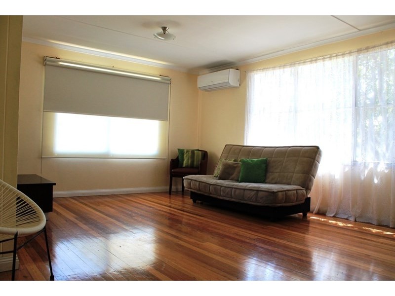 22 Evans Crescent, Laverton VIC 3028