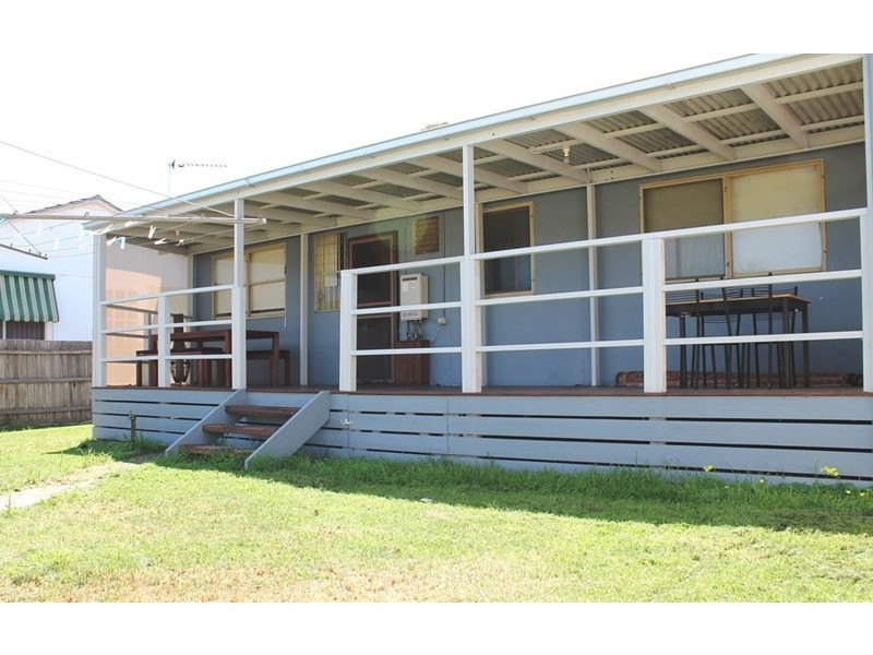 22 Evans Crescent, Laverton VIC 3028