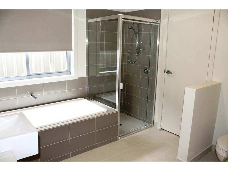 21 Herbal Avenue, Kurunjang VIC 3337