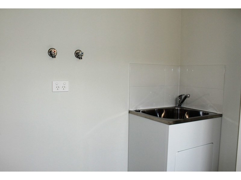 11 Herbal Avenue, Kurunjang VIC 3337