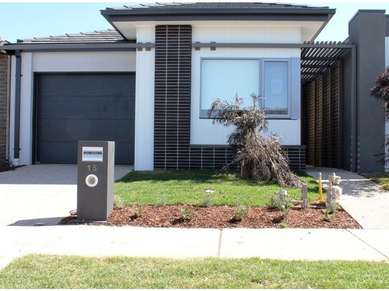 15 Herbal Avenue, Kurunjang VIC 3337
