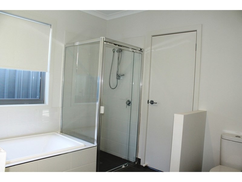 15 Herbal Avenue, Kurunjang VIC 3337