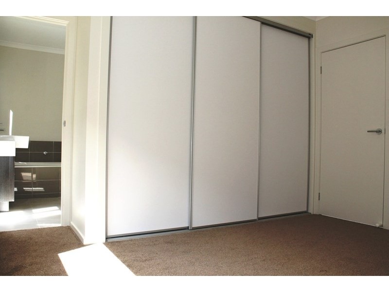 17 Herbal Avenue, Kurunjang VIC 3337